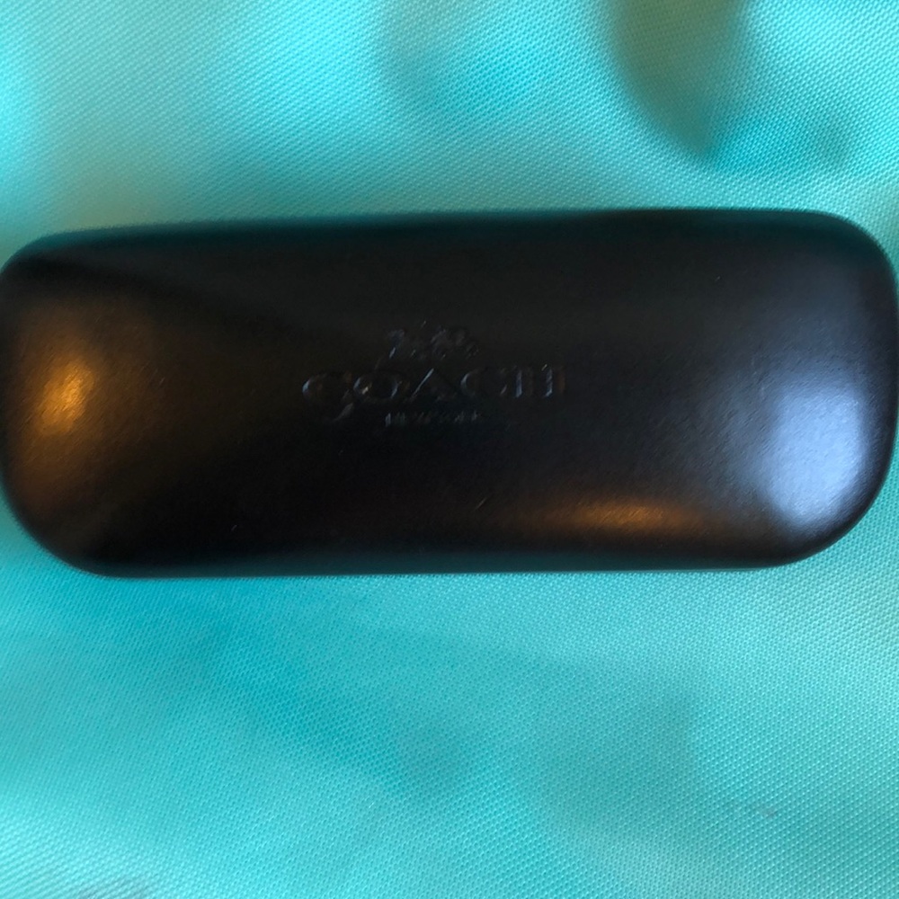 Coach Authentic  hard Eyeglass case medium